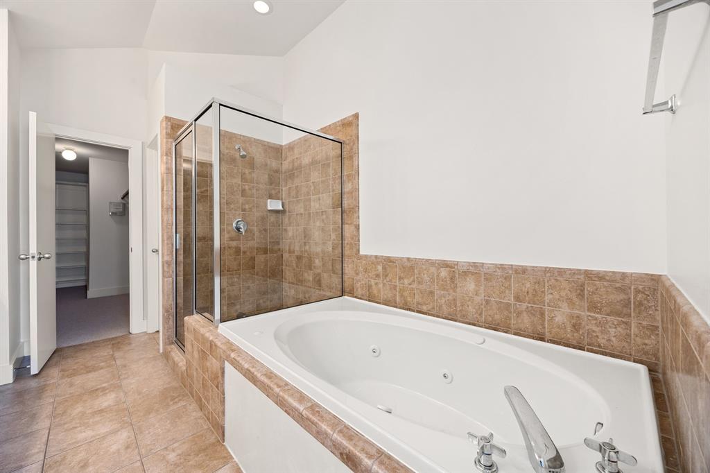 8715 Meadowcroft Drive # 302