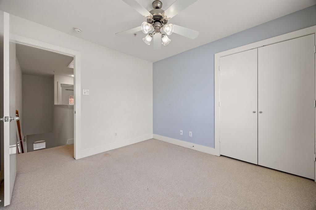 8715 Meadowcroft Drive # 302