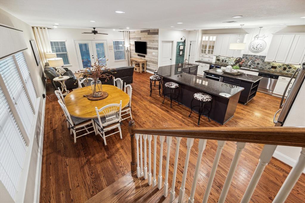 1713 Woodcrest Drive