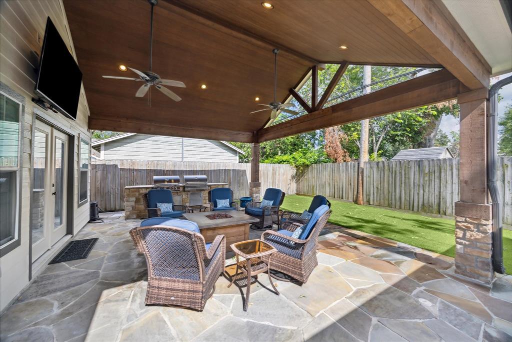 1713 Woodcrest Drive