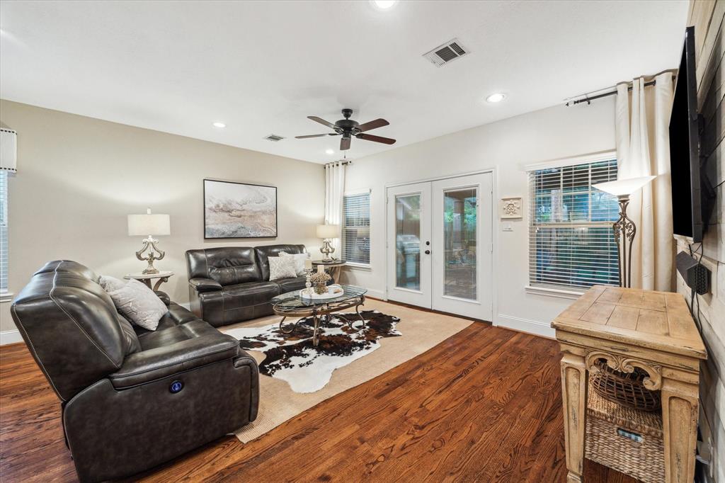 1713 Woodcrest Drive