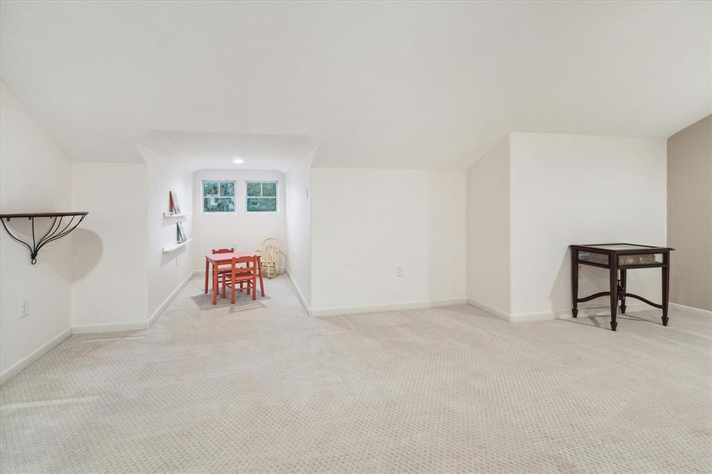 1713 Woodcrest Drive