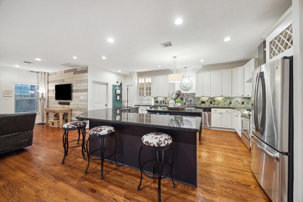 1713 Woodcrest Drive