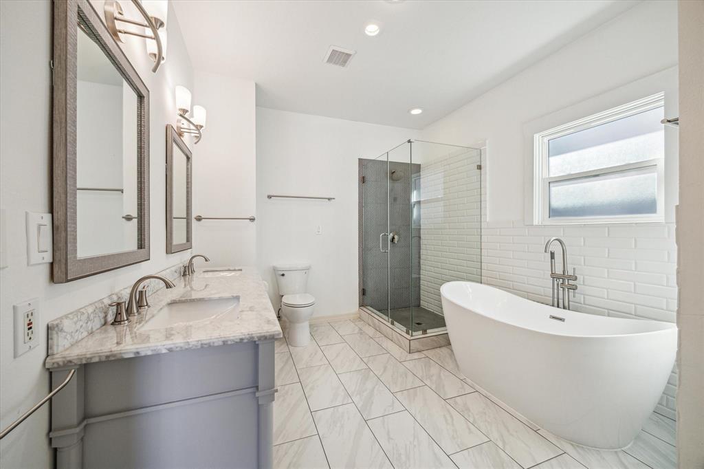609 E 24th Street