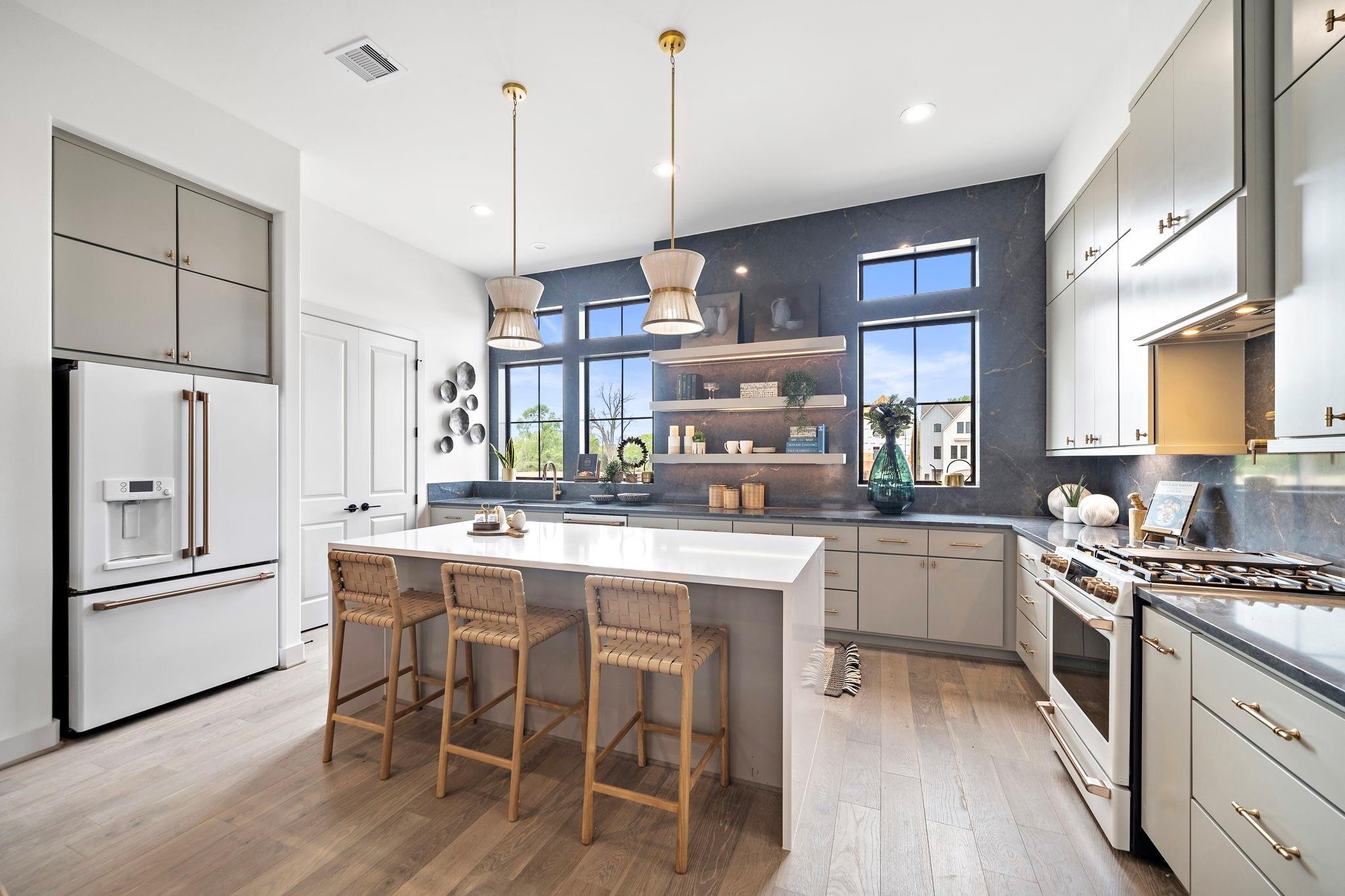 1712 Sedola Lane
