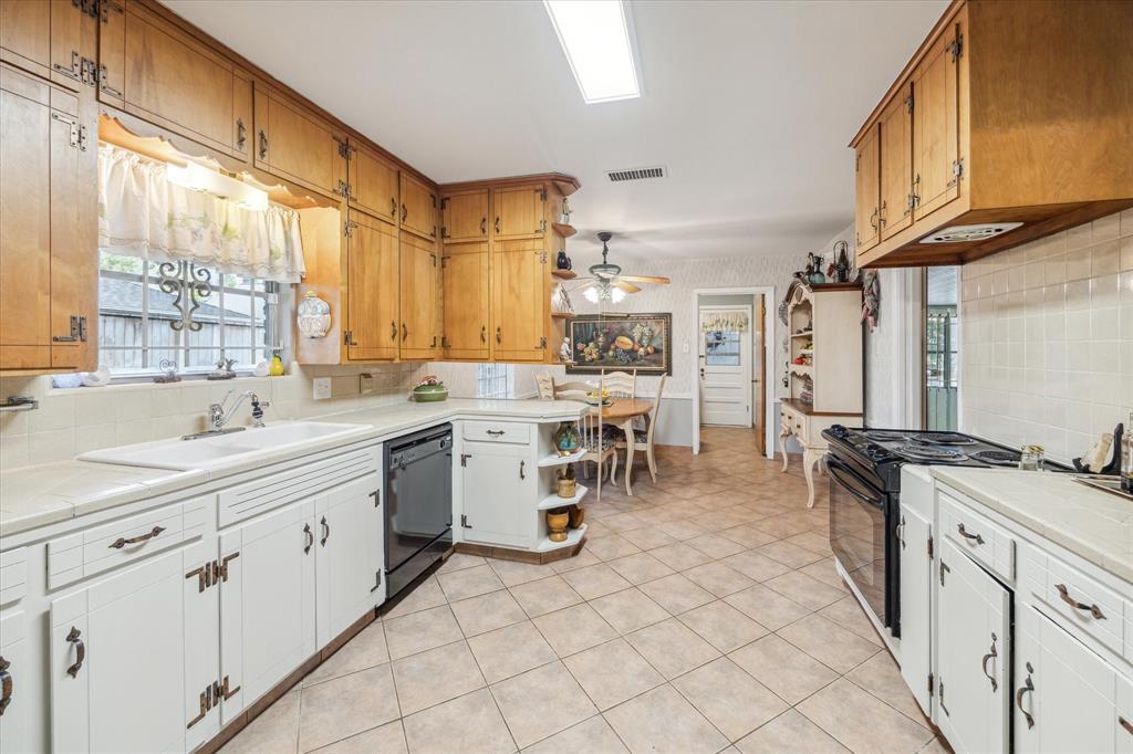 5211 Piping Rock Lane