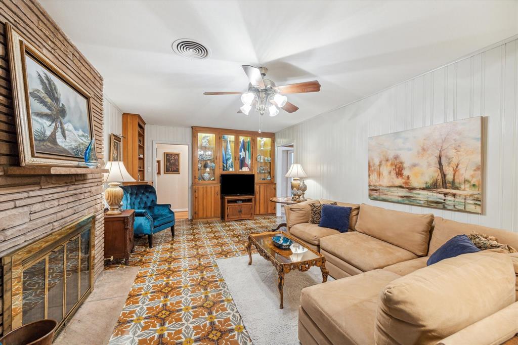 5211 Piping Rock Lane