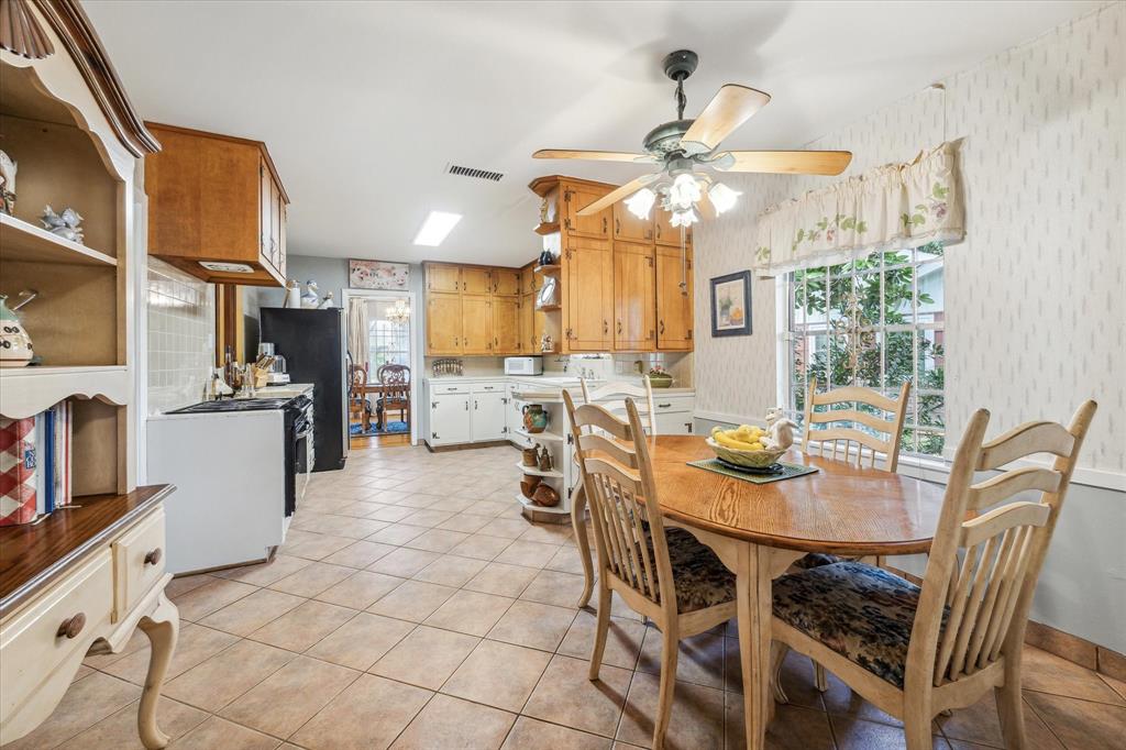 5211 Piping Rock Lane