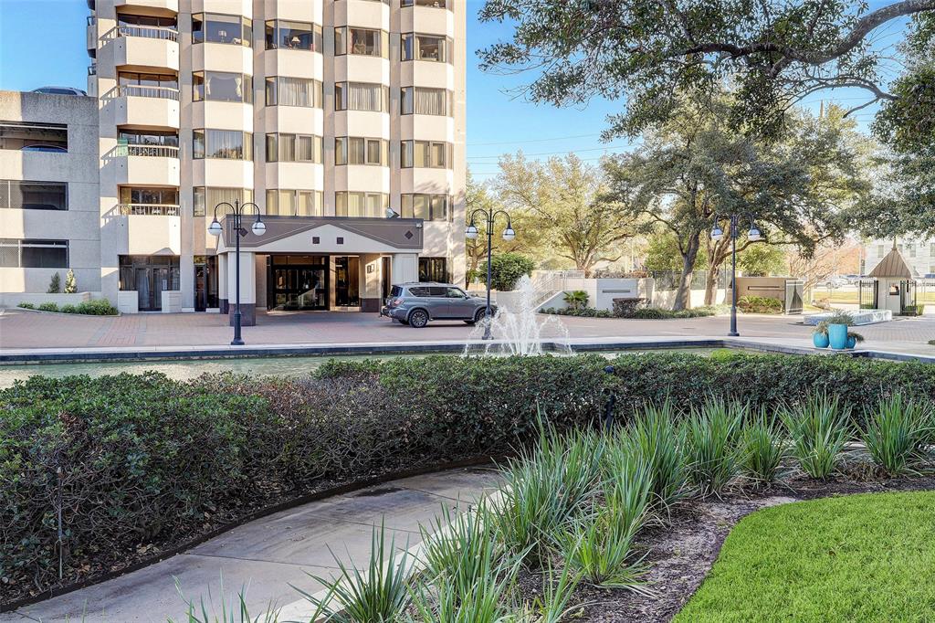 2001 Holcombe Boulevard # 2206