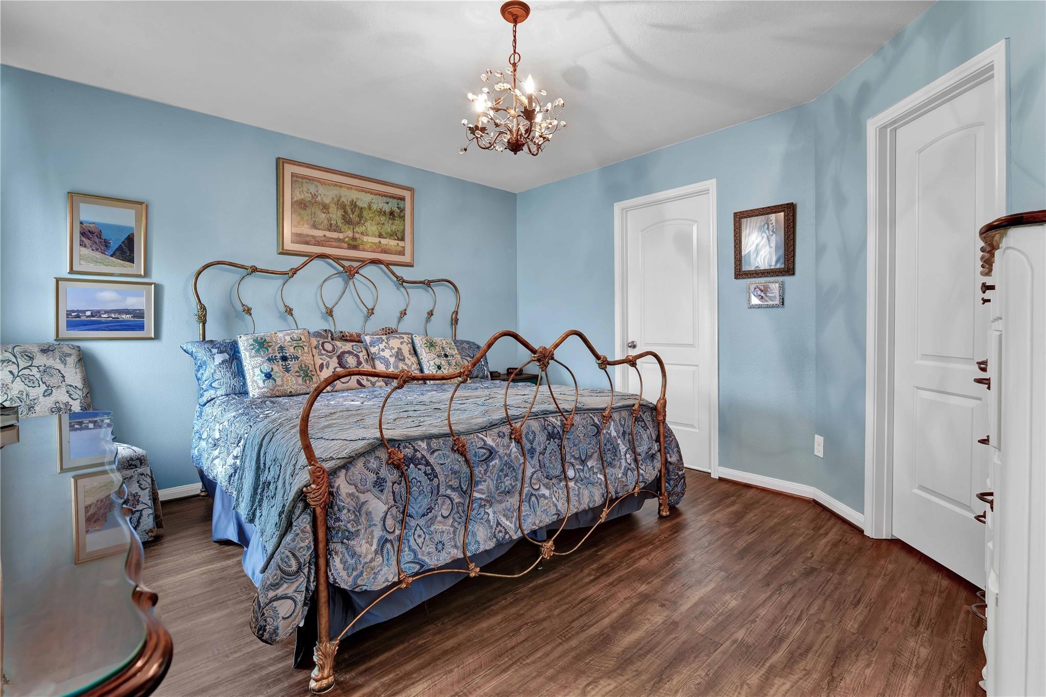 1827 Garnet Breeze Drive