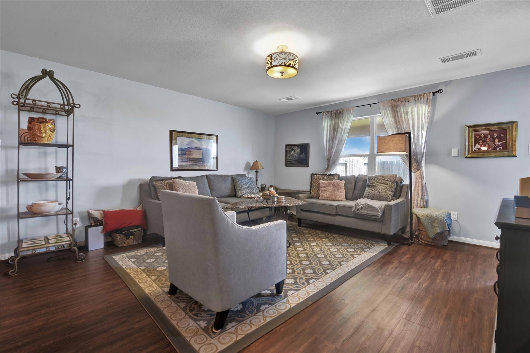 1827 Garnet Breeze Drive