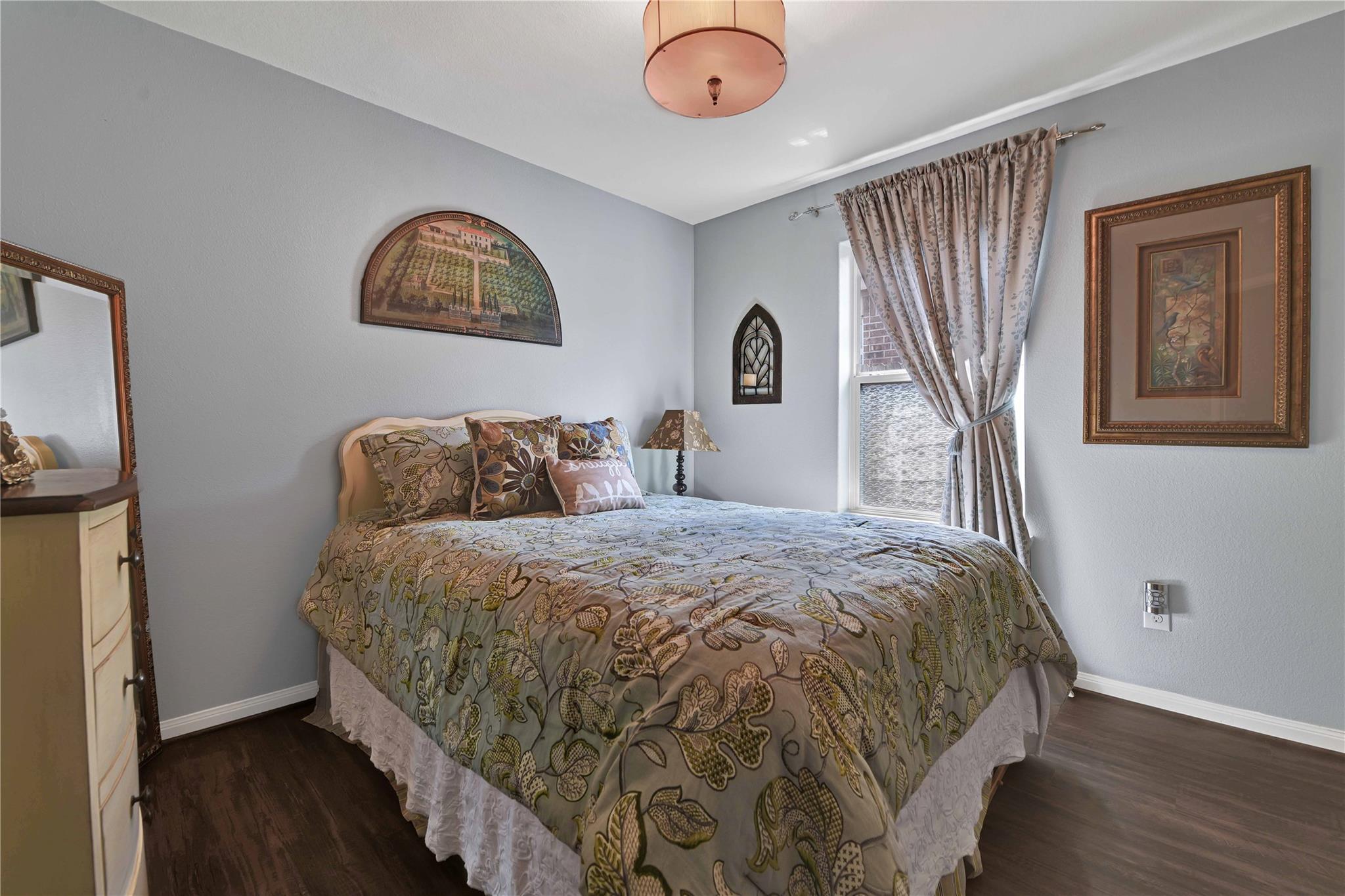 1827 Garnet Breeze Drive