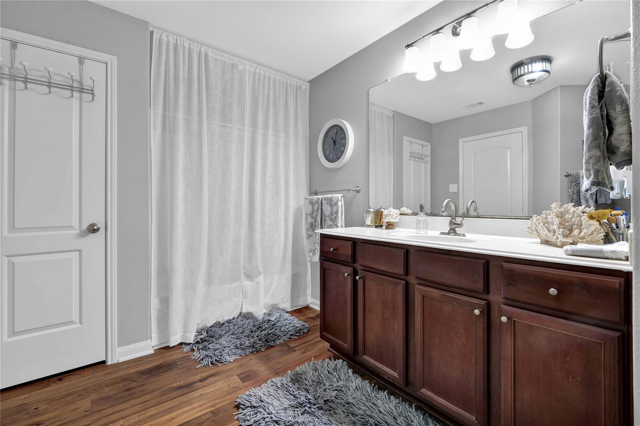 1827 Garnet Breeze Drive