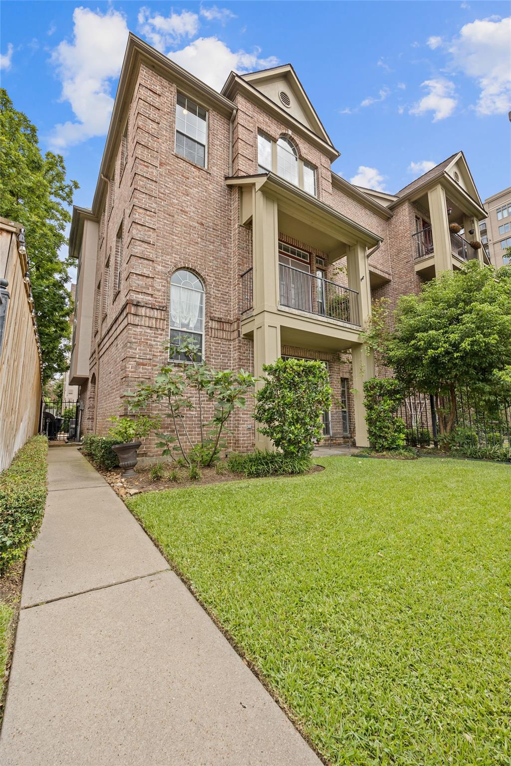 1515 Oakdale Street # 7