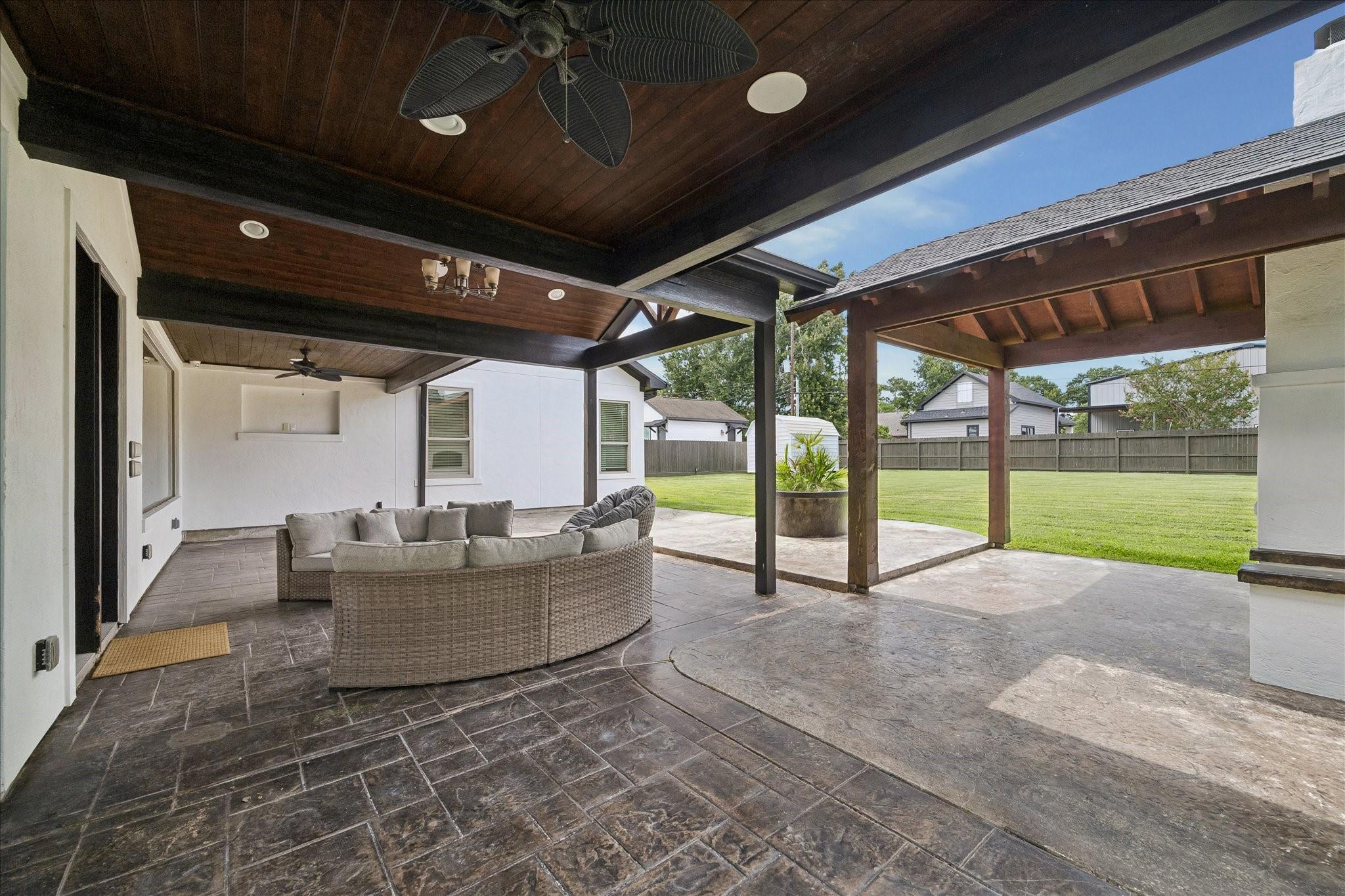 20994 Briar Cove Circle