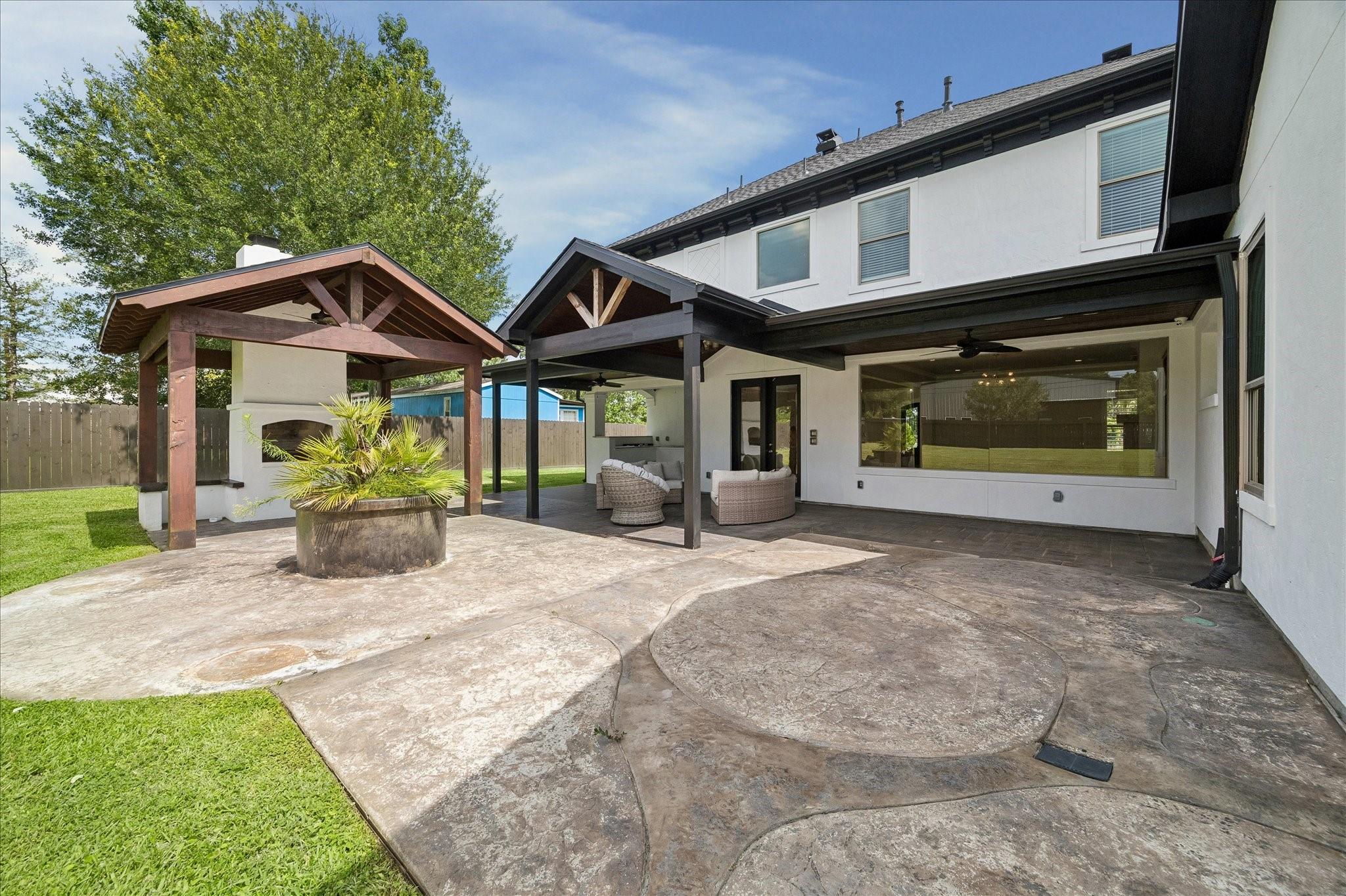20994 Briar Cove Circle