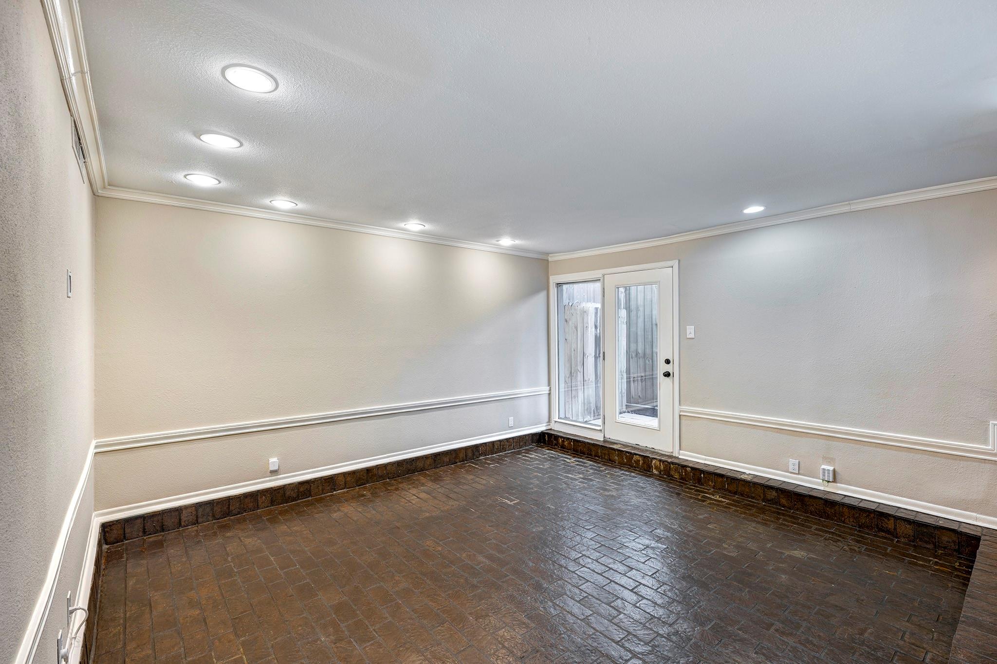 1122 Autrey Street # 5