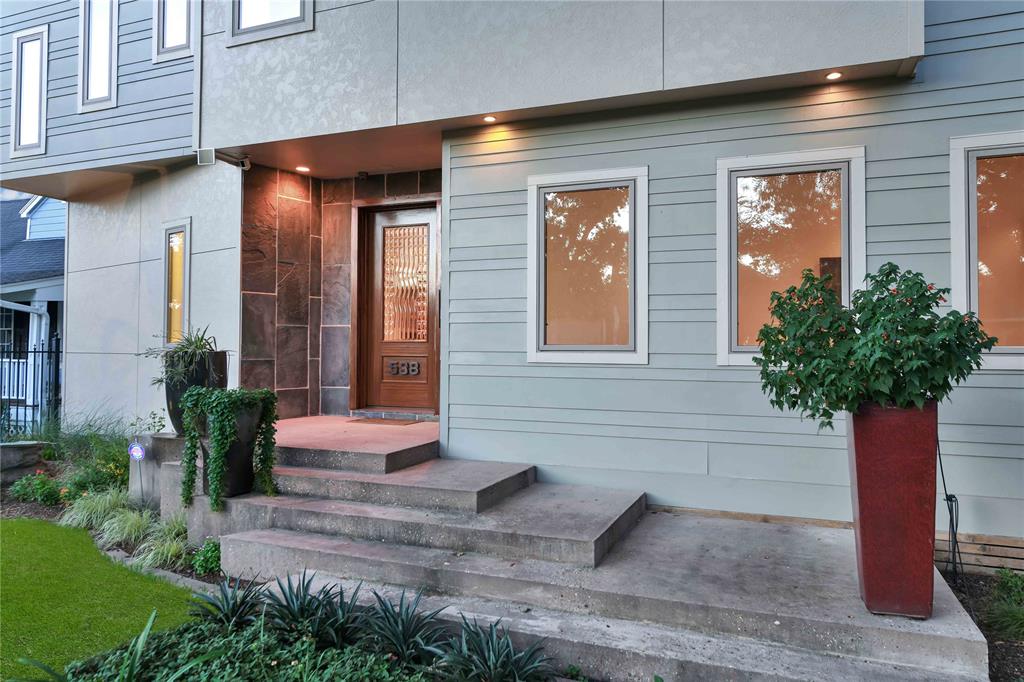 538 Arlington Street
