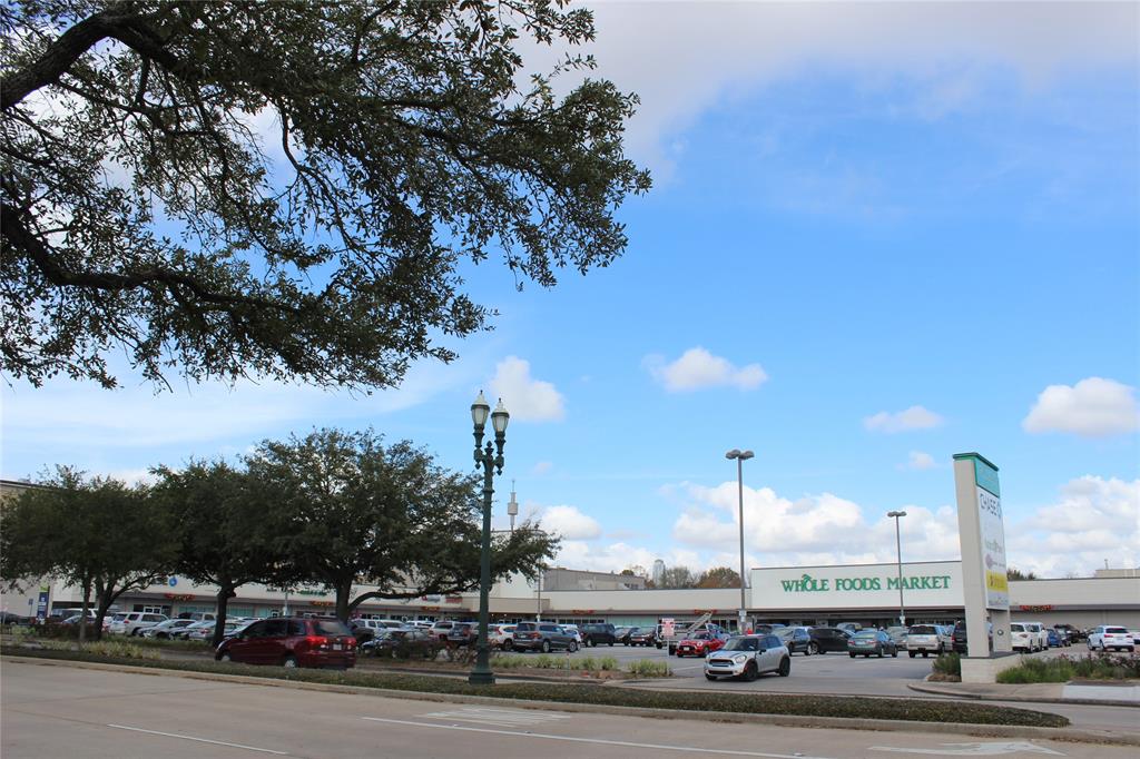 4043 Blue Bonnet Boulevard