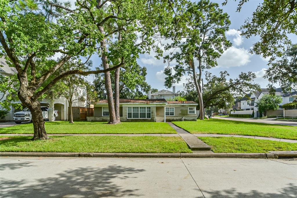 4043 Blue Bonnet Boulevard