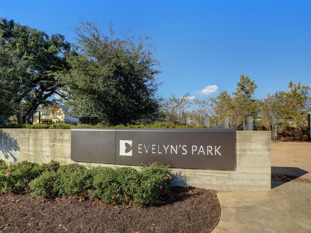 4043 Blue Bonnet Boulevard