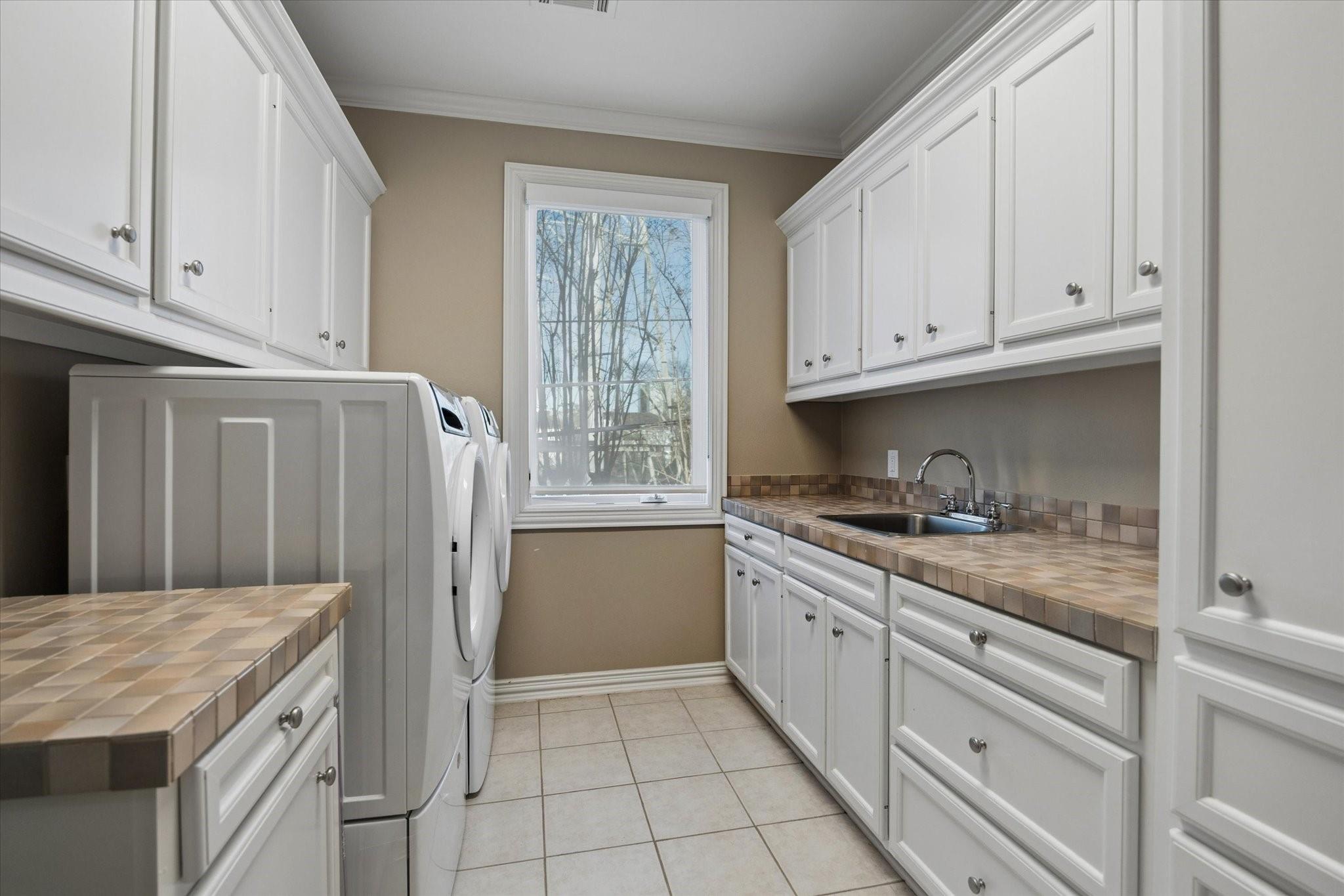 28 Hackberry Lane # A
