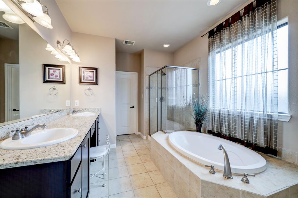 1049 W 22nd Street # L
