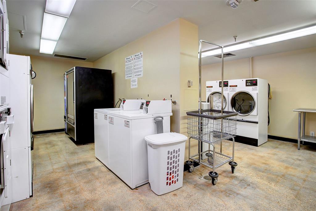 3711 San Felipe Street # 3B