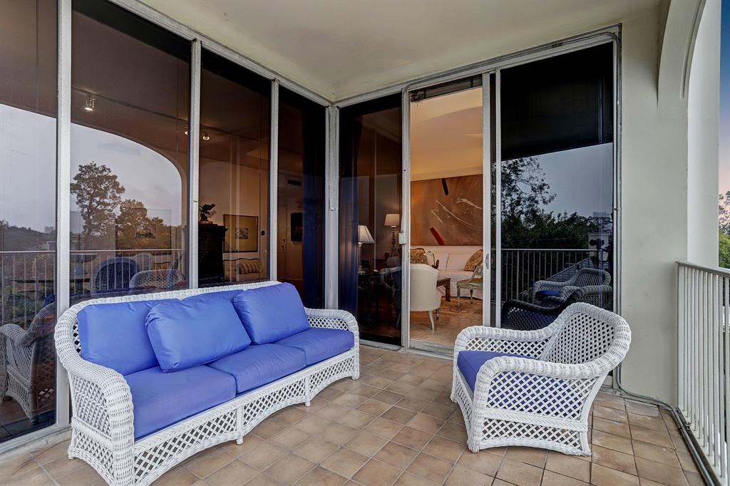 3711 San Felipe Street # 3B