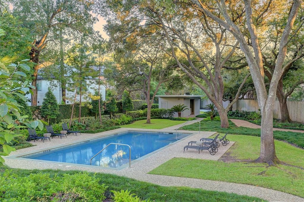 3711 San Felipe Street # 3B