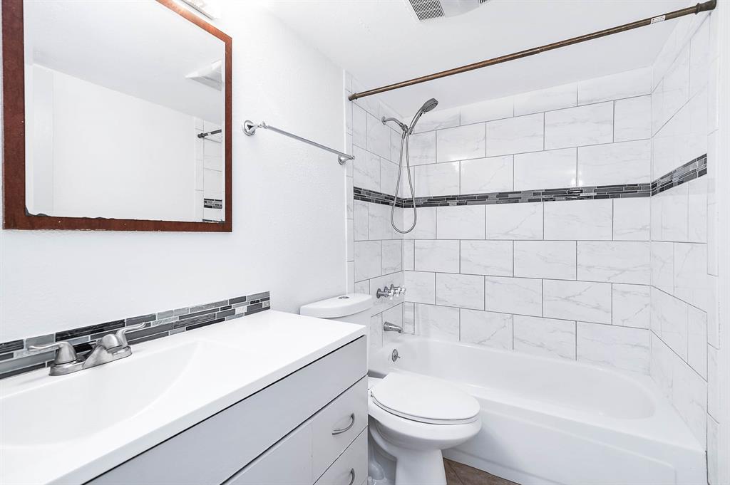 14703 Barryknoll Lane # 17