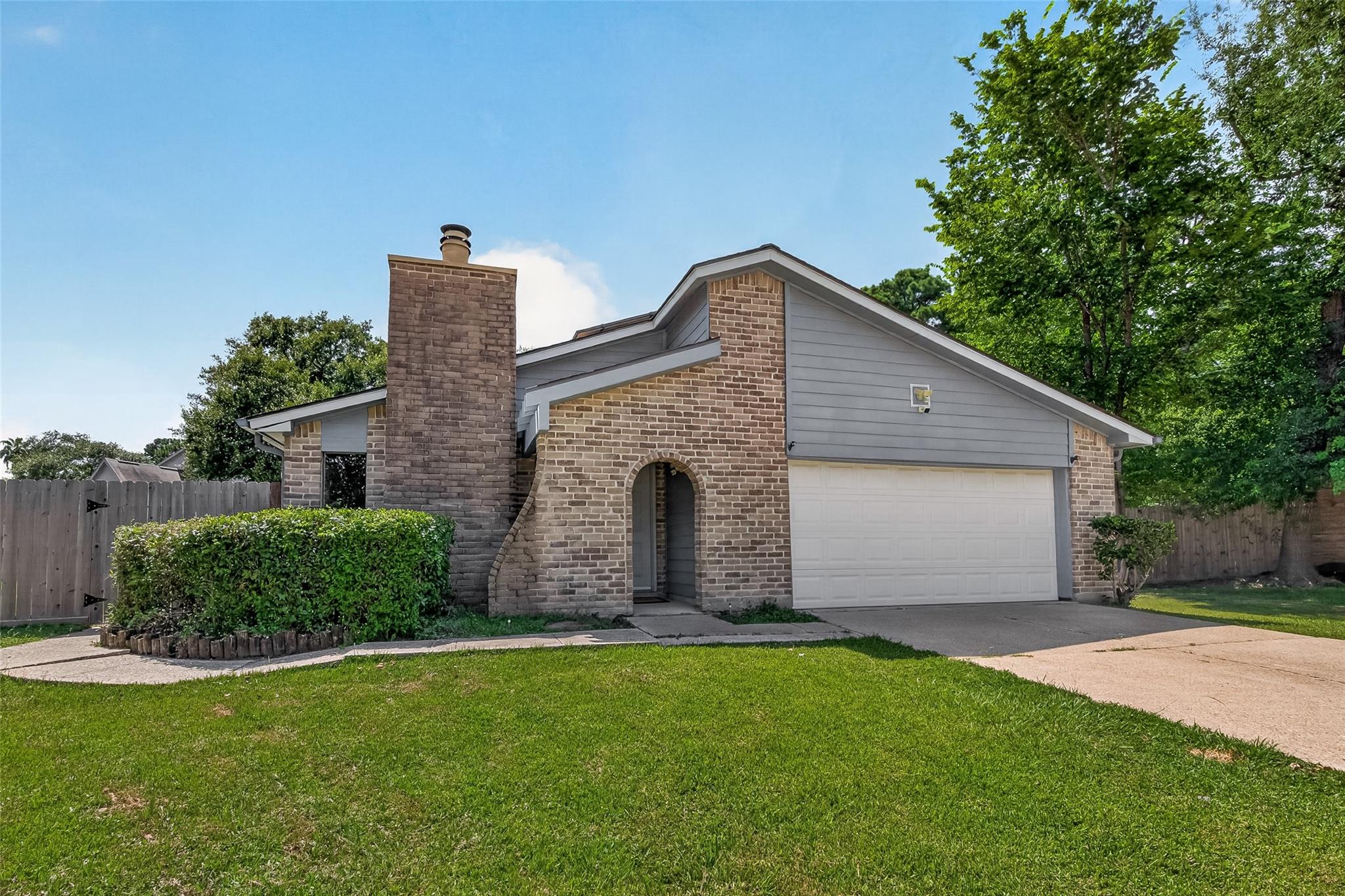 17611 Ten Curves Court