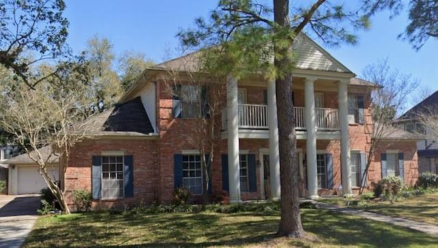 1411 W Brooklake Drive