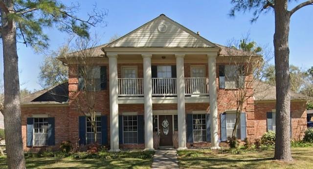 1411 W Brooklake Drive
