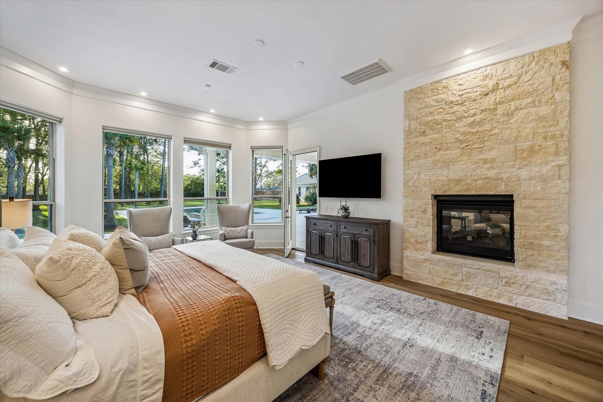 15 W Rivercrest Drive