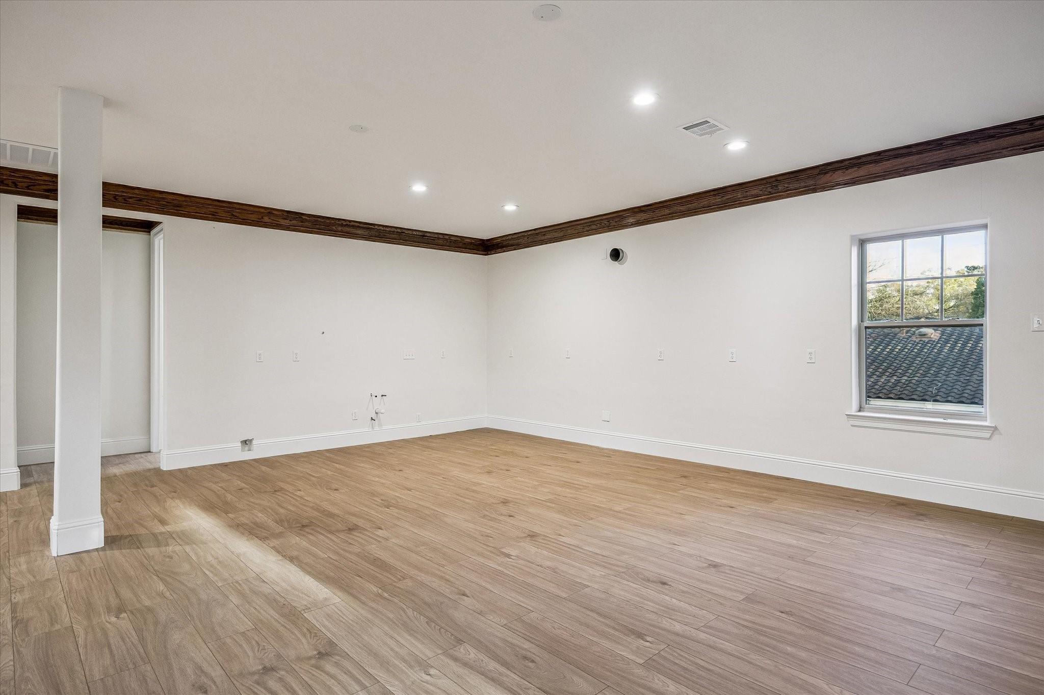 15 W Rivercrest Drive