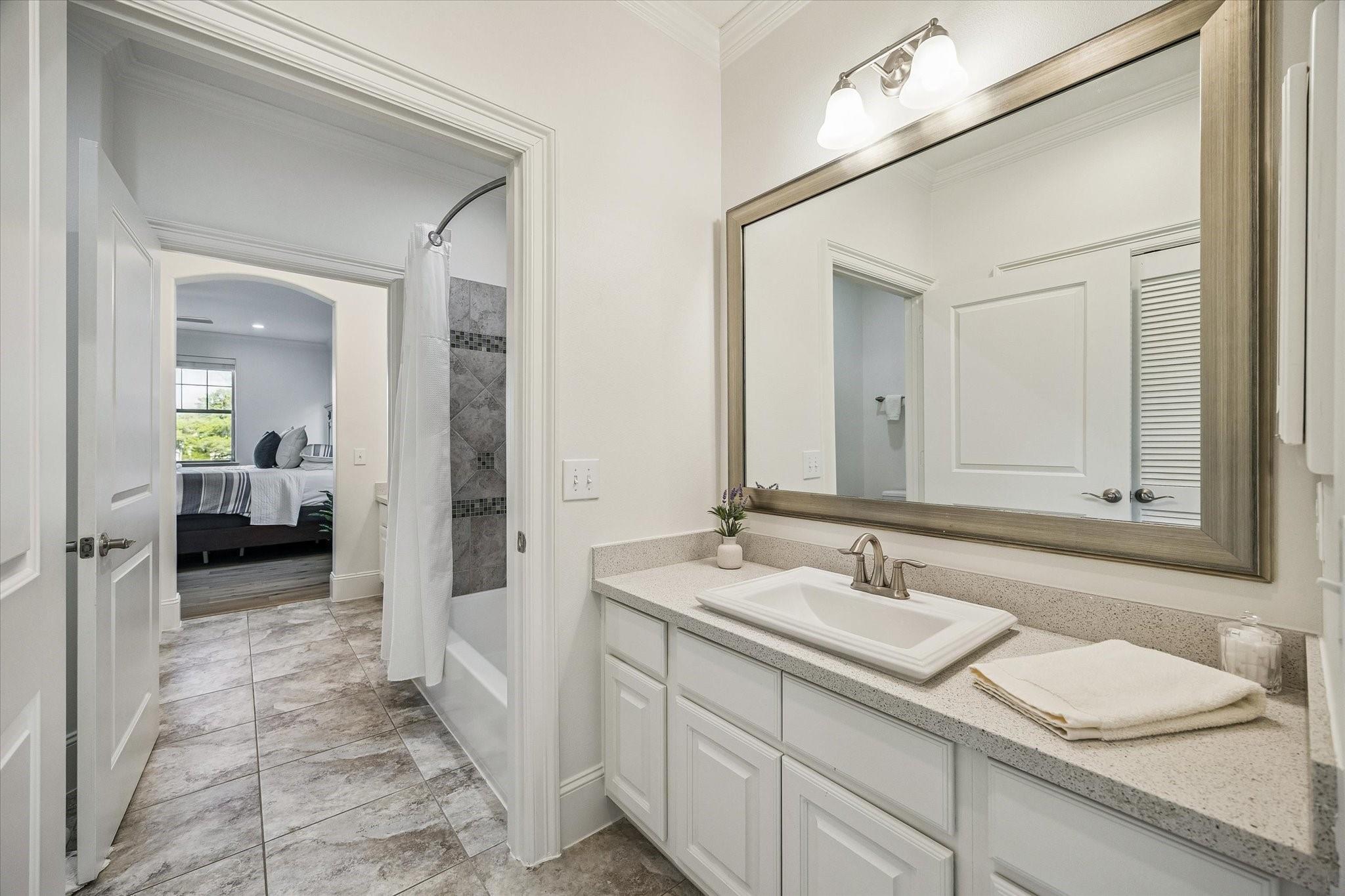 15 W Rivercrest Drive