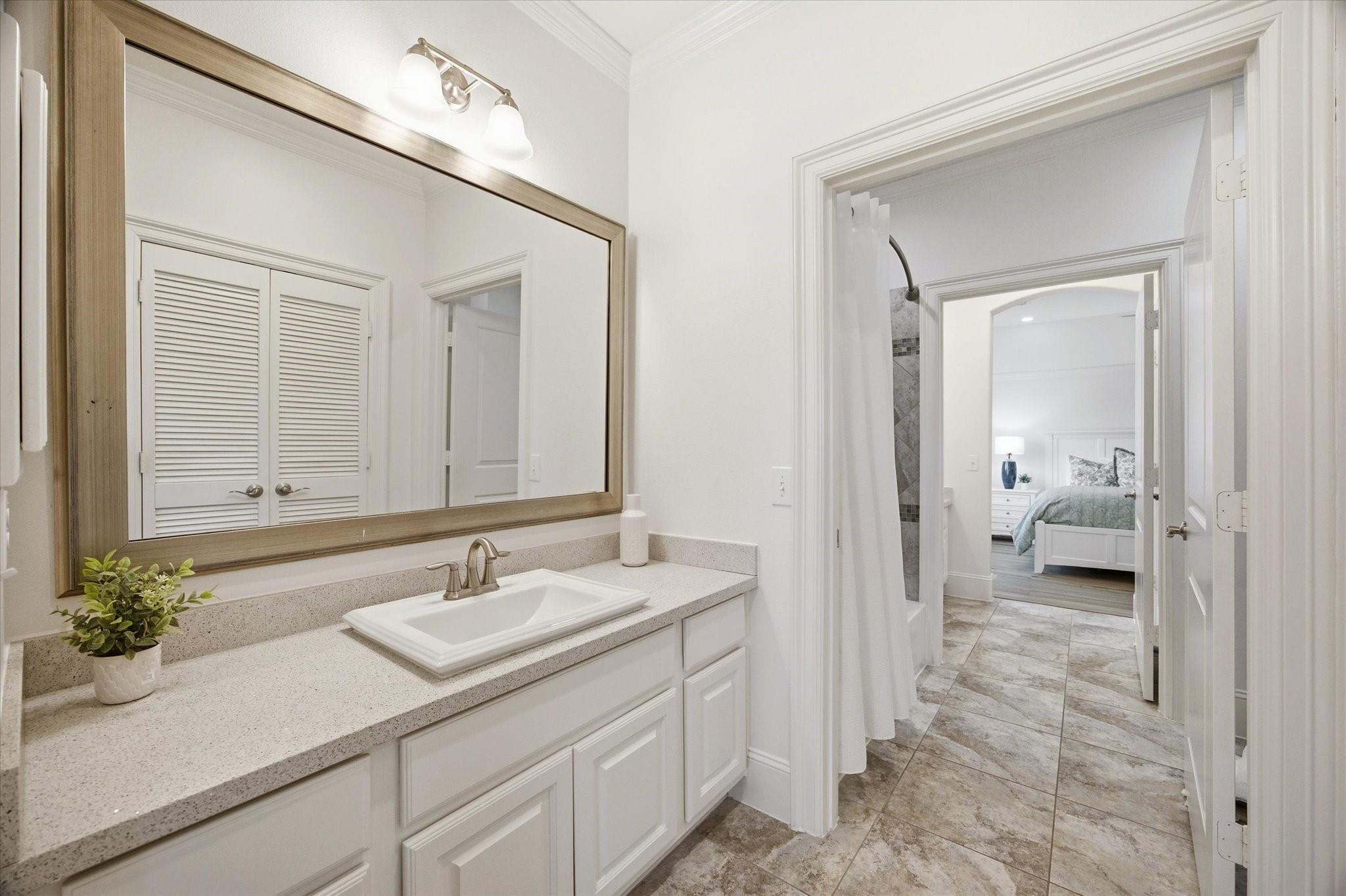 15 W Rivercrest Drive