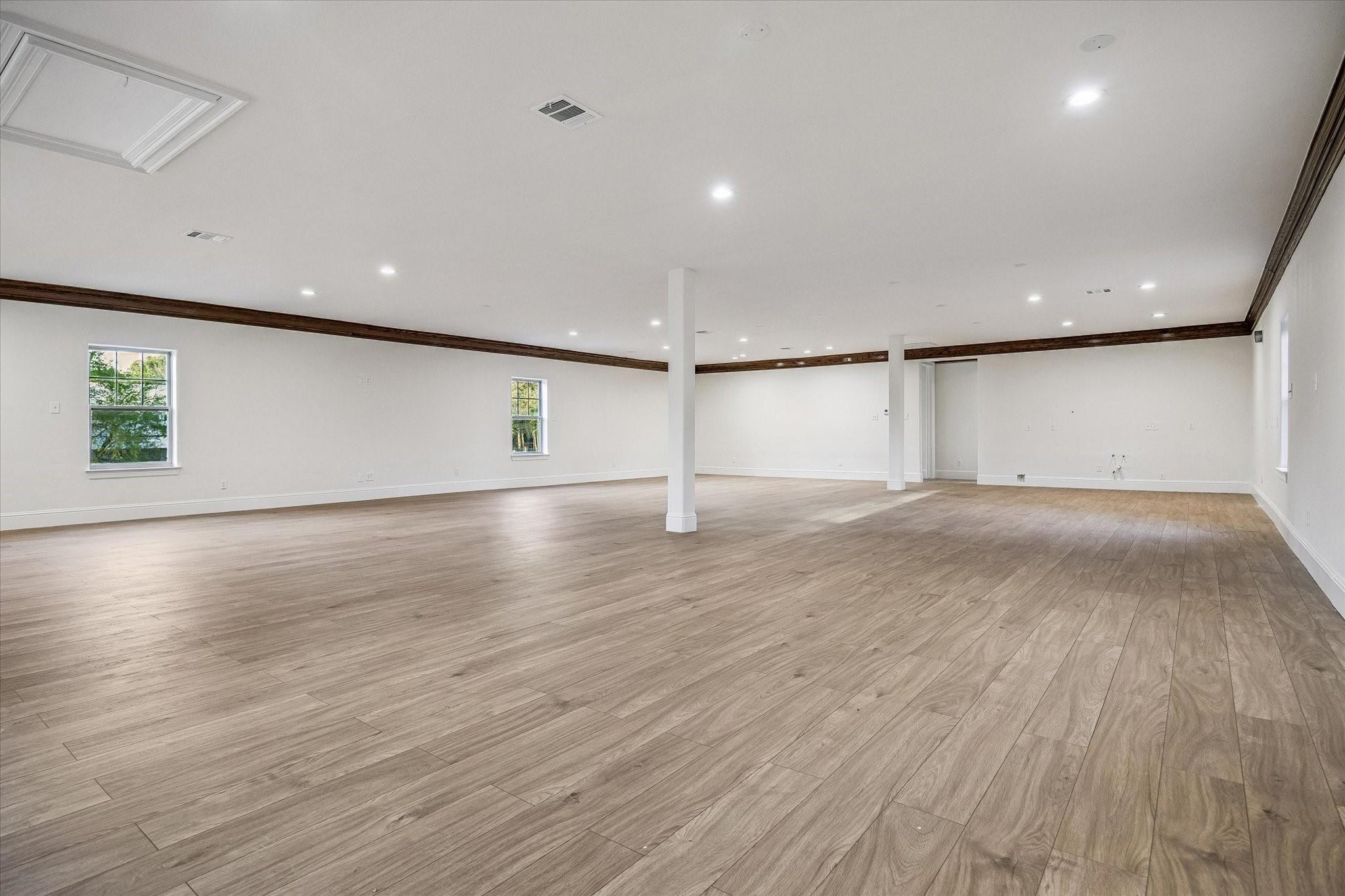 15 W Rivercrest Drive