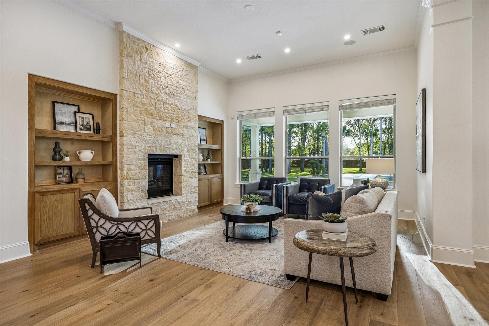 15 W Rivercrest Drive