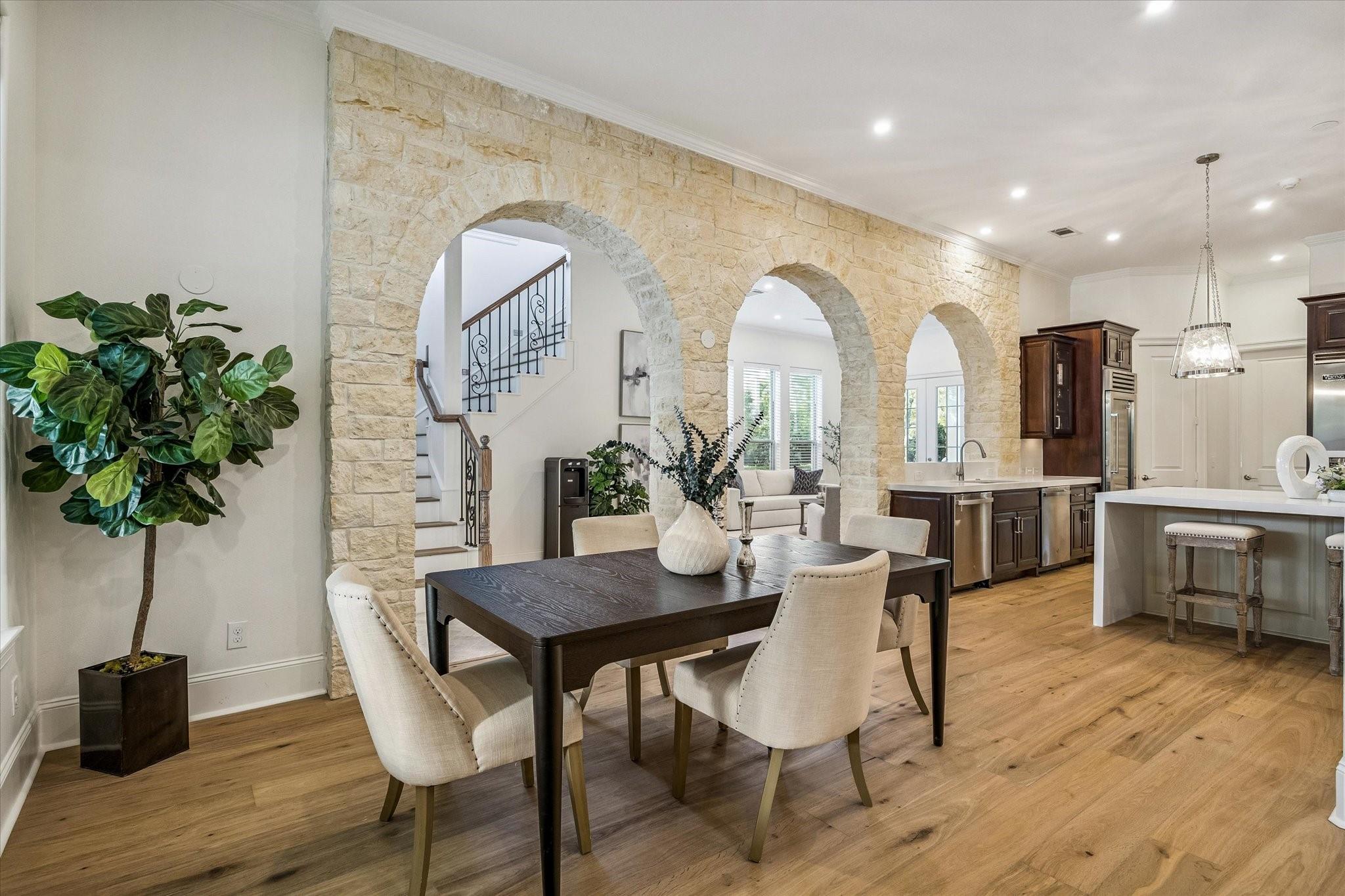 15 W Rivercrest Drive