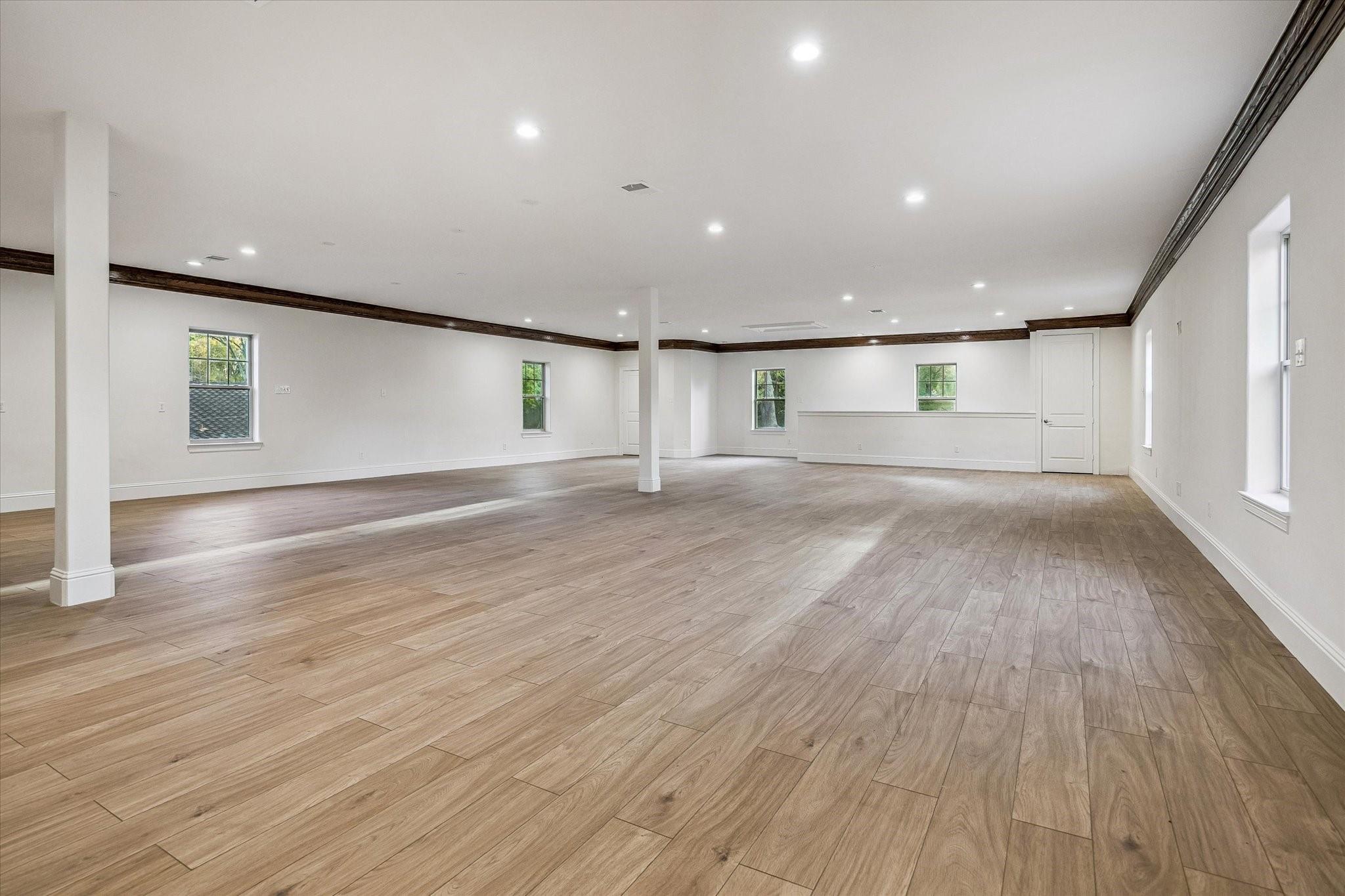 15 W Rivercrest Drive