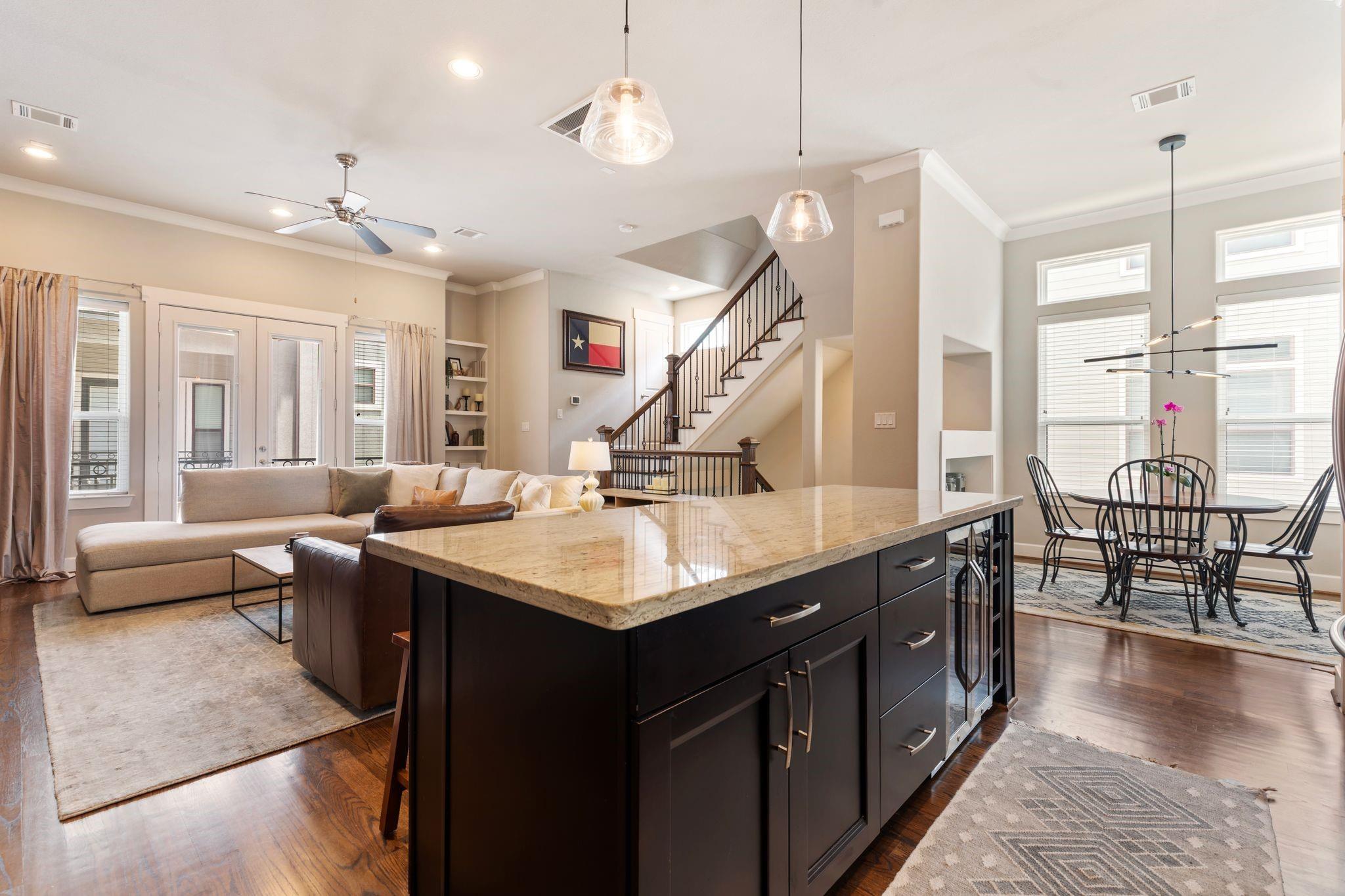 951 W 23rd Street