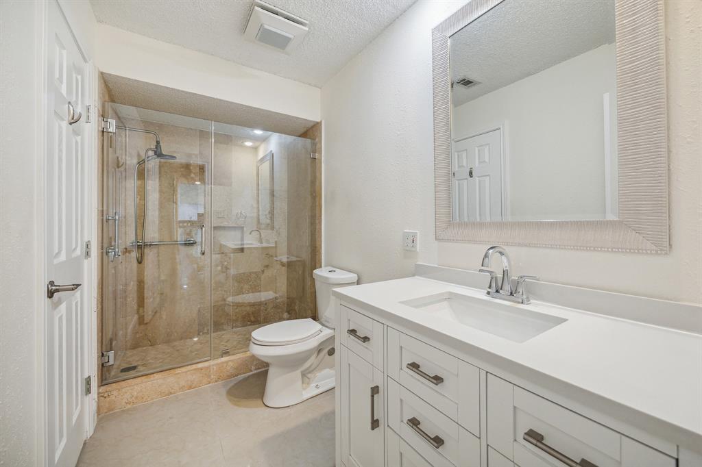 1117 Nantucket Drive