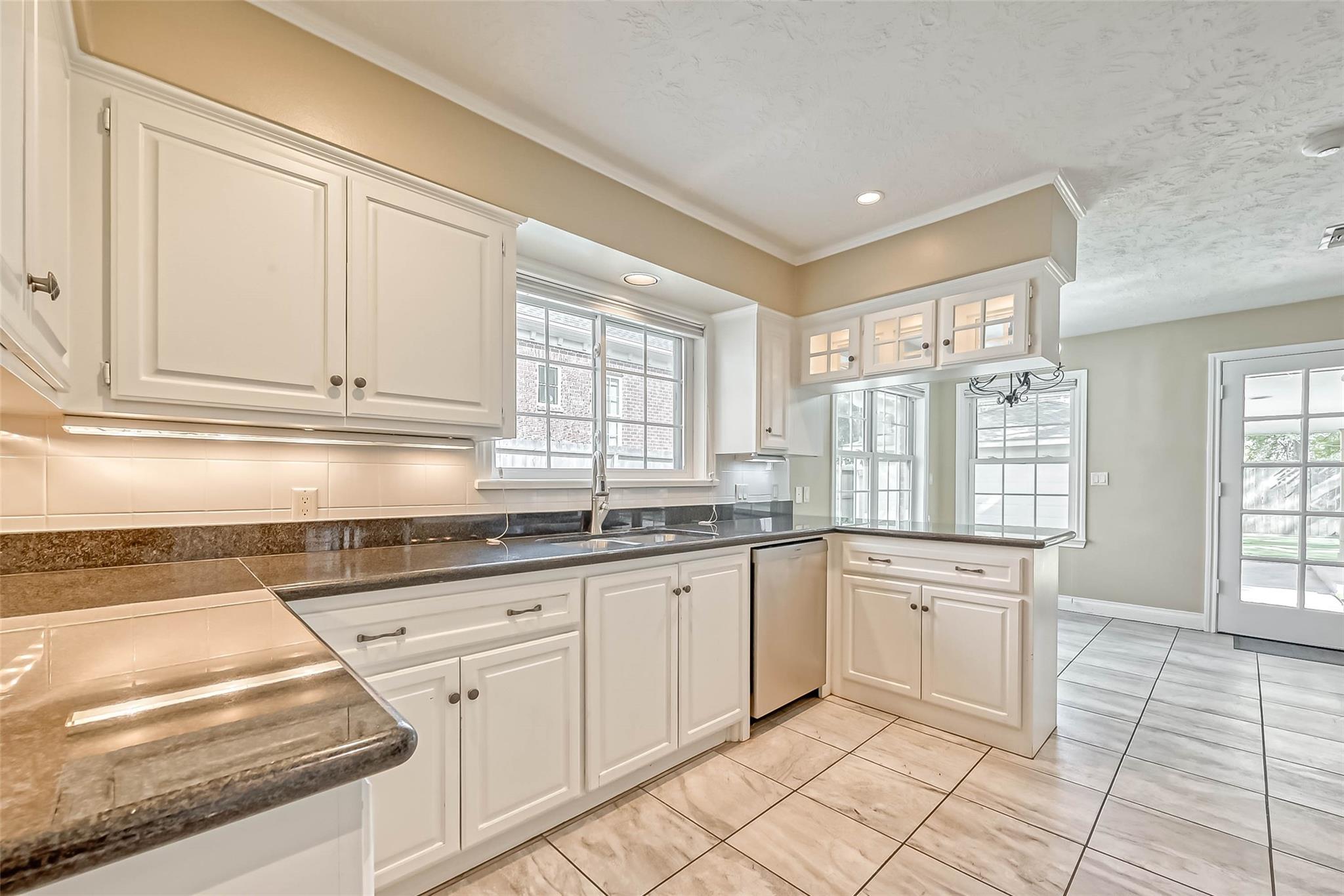 3710 Linkview Drive
