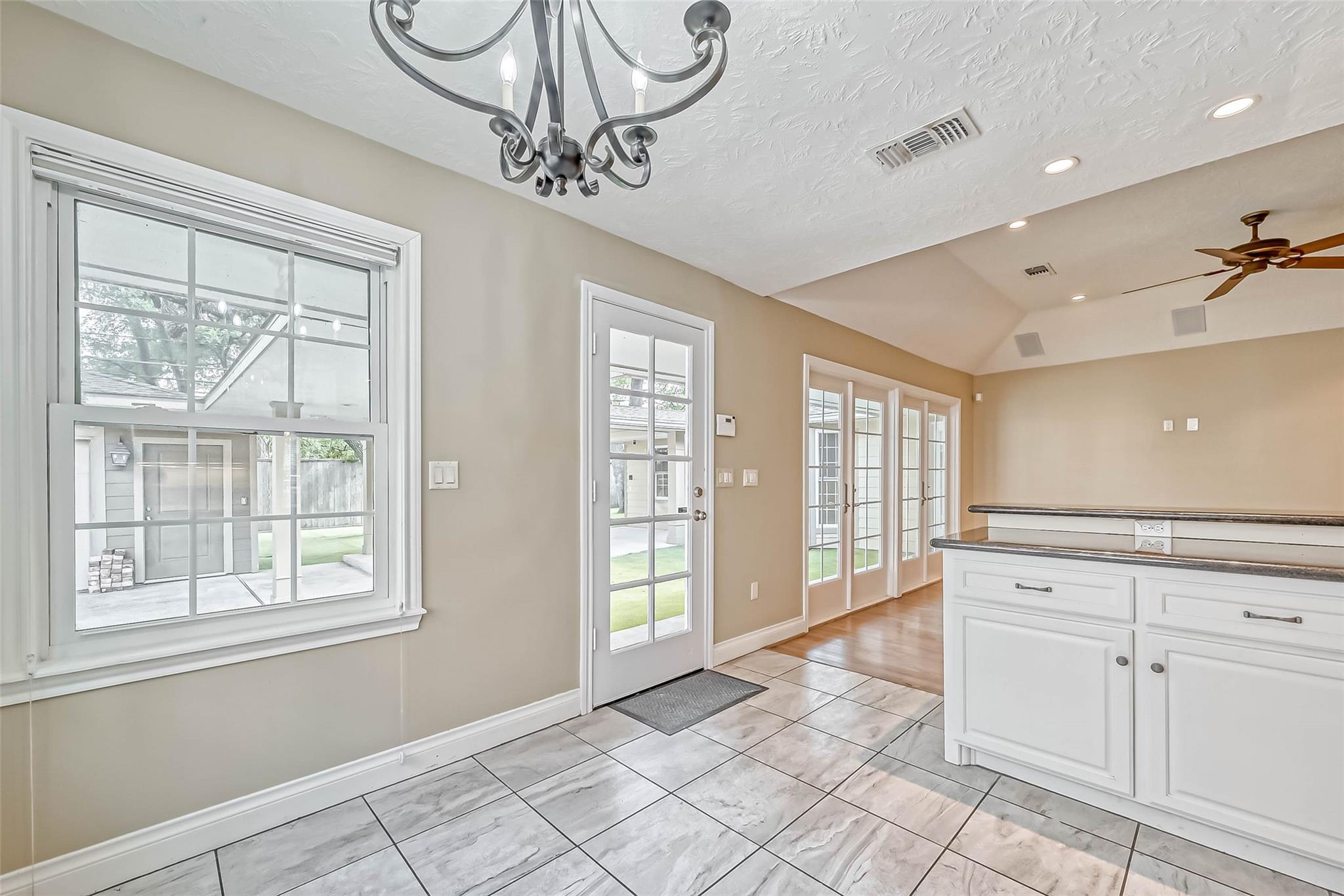 3710 Linkview Drive