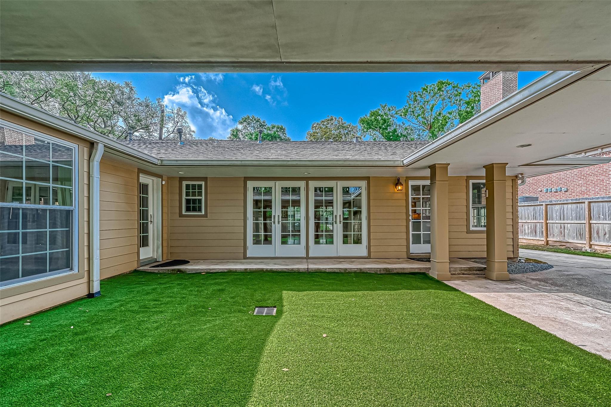 3710 Linkview Drive