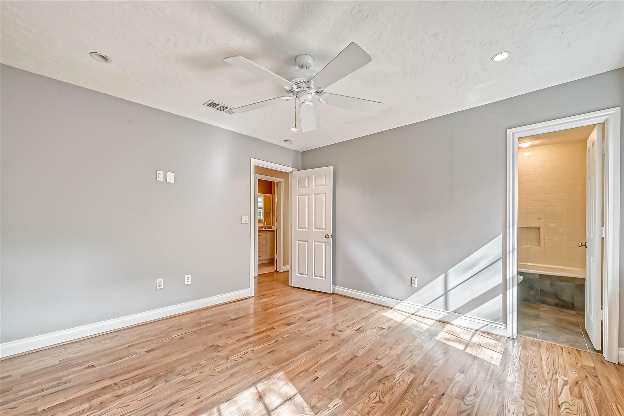 3710 Linkview Drive