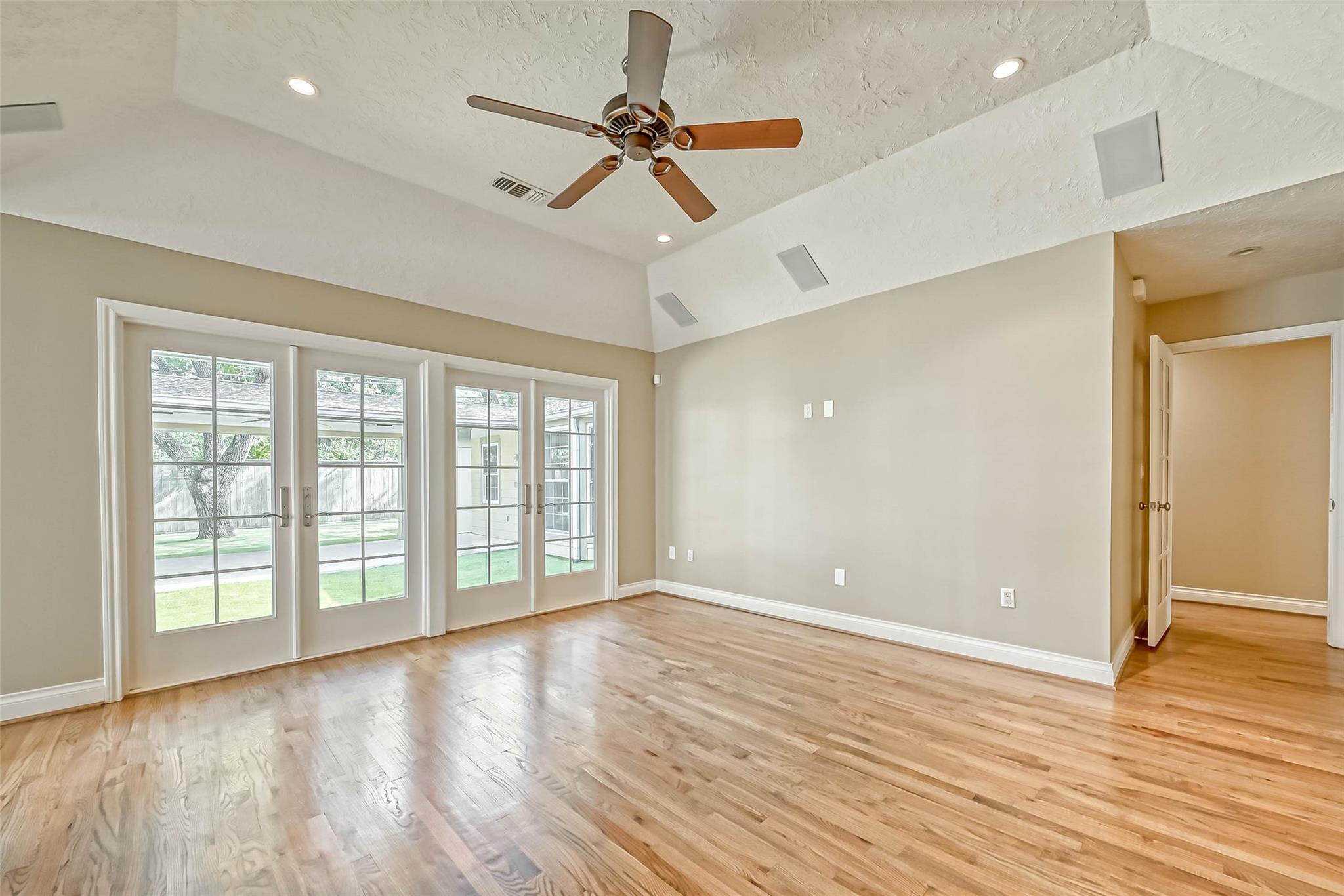 3710 Linkview Drive