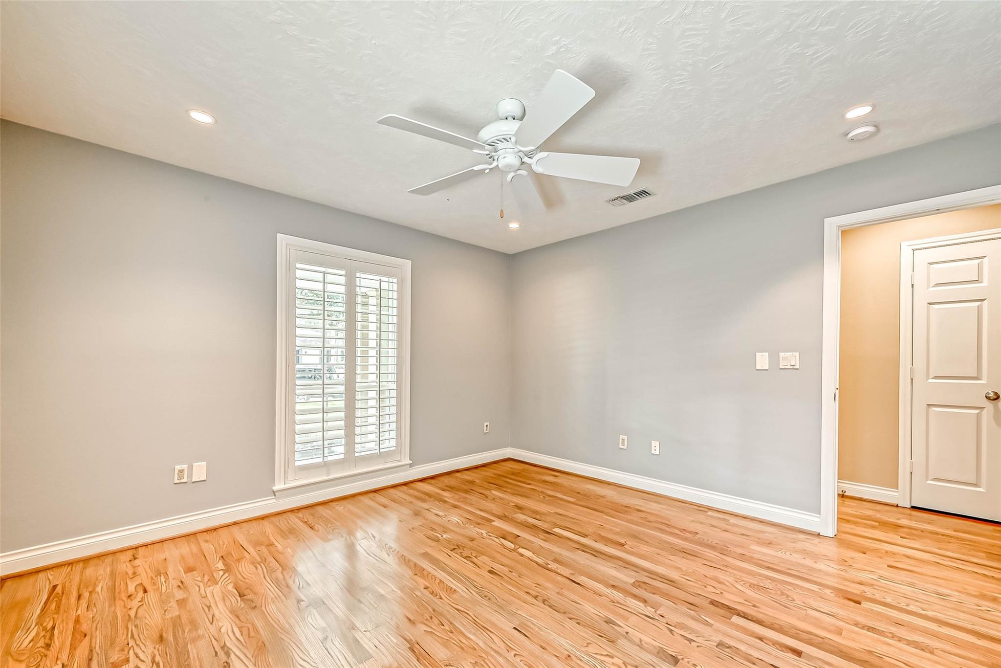 3710 Linkview Drive